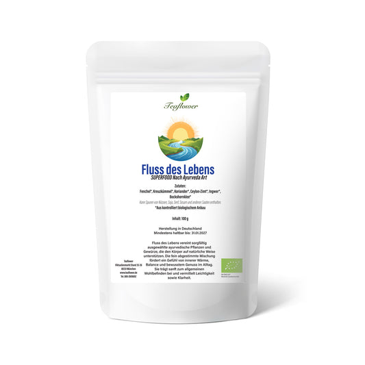 Ayurvedisches Bio-Pflanzenpulver mit Fenchel, Ingwer, Kreuzkümmel und Ceylon-Zimt in feiner Mischung