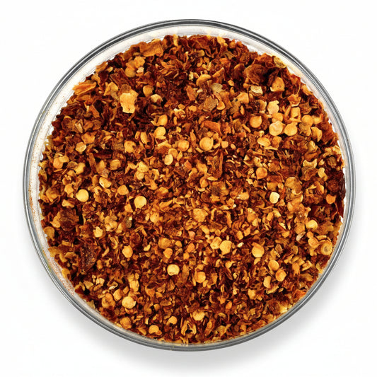 Gewuerzmischung fuer Brathendl und Haehnchen mit Paprika Pfeffer Knoblauch Zwiebel und Rosmarin