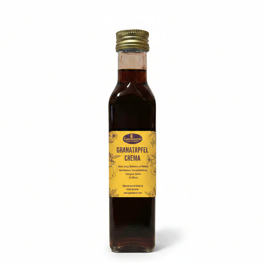 Granatapfel crema balsamica mit feinherber frucht fuer salate burrata obst und gemuese