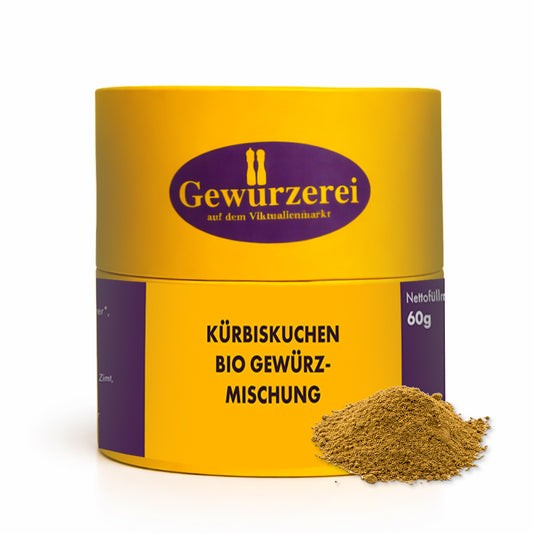 Kuerbiskuchen Bio Gewuerzmischung mit Zimt Ingwer Muskat Piment Nelken und Kuerbiskernmehl fuer herbstliche Backrezepte