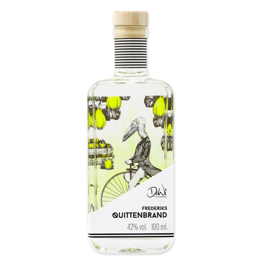Quittenbrand mit 40 Prozent vol. in dekorativer Flasche mit fruchtigem Quittenaroma