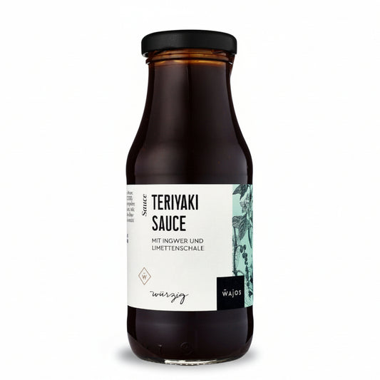 Teriyaki Sauce mit Ingwer und Limettenschale als asiatische Marinade fuer Lachs Haehnchen und Gemuese
