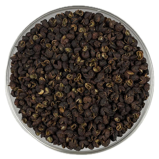 Timut Pfeffer ganz aus Nepal mit roten sonnengetrockneten Kapseln und intensivem Zitrusaroma